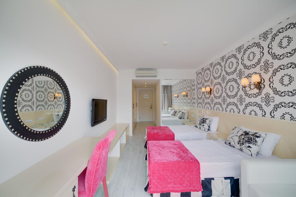 Mio Bianco Resort All Inclusive Akyarlar Zimmer foto