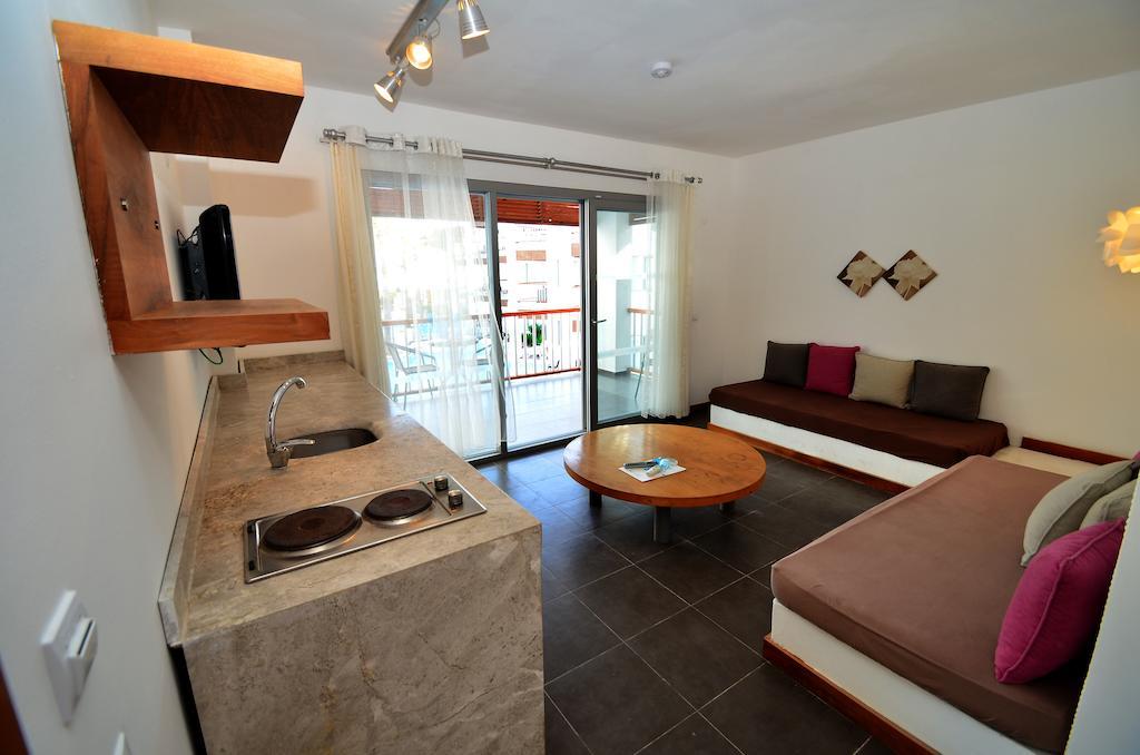 Mio Bianco Resort All Inclusive Akyarlar Zimmer foto